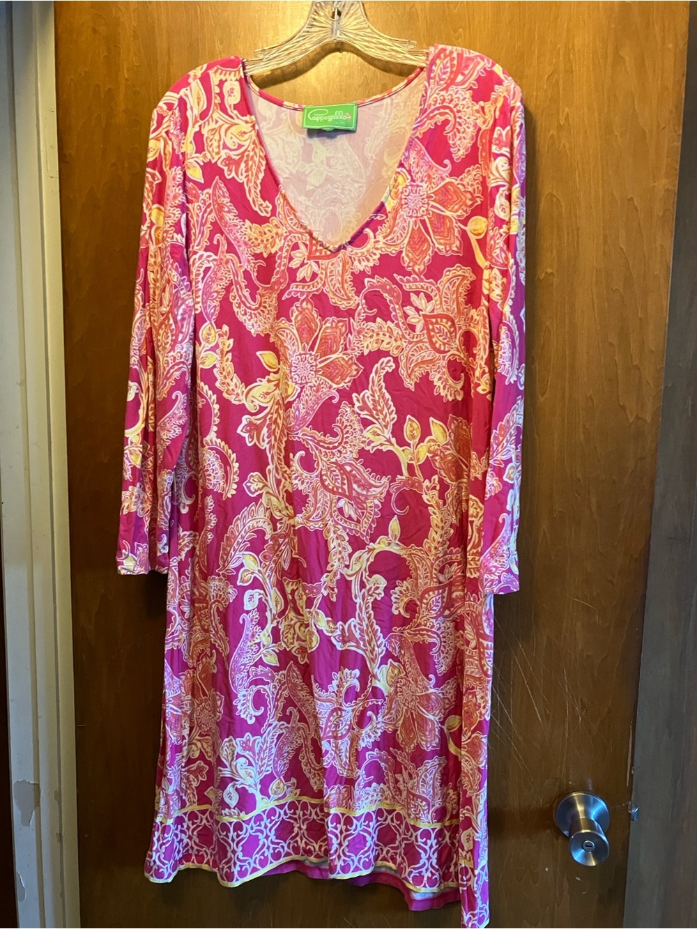Pappagallo Long Sleeved Knit Sheath Dress Size Medium Pink Floral Beach Cruise